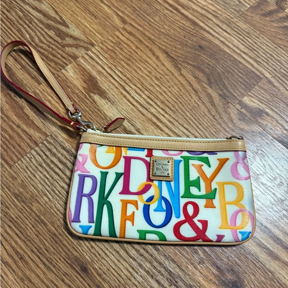 DOONEY & BOURKE RETRO GRAFICA LARGE SLIM WRISTLET - Picture 4 of 14